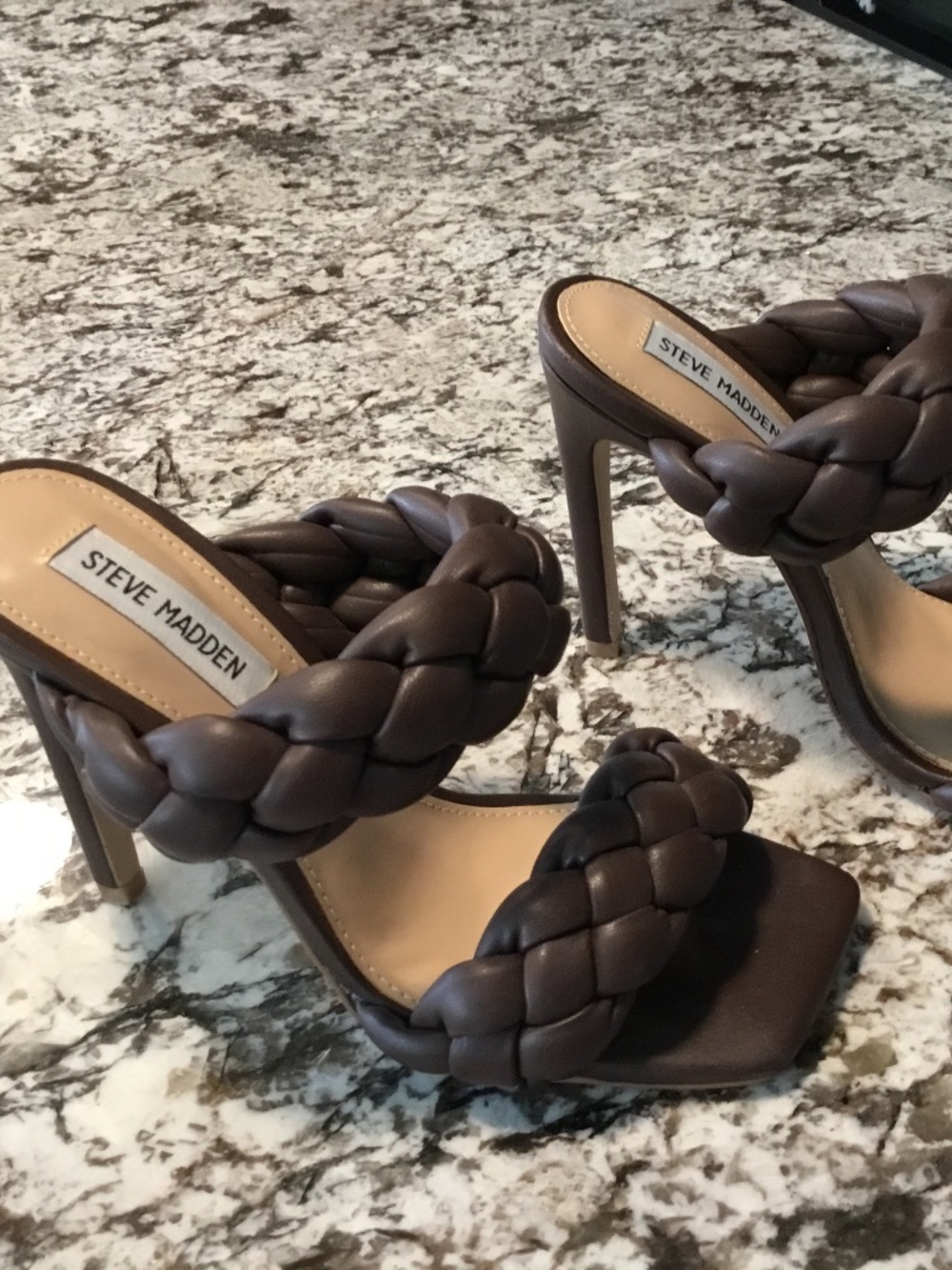 STEVE MADDEN- WOMEN’S KENLEY BRAIDED DRESS SANDALS